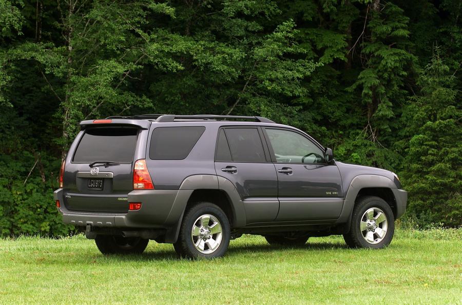  Toyota 4Runner 2003 года  (фото 8 из 41)